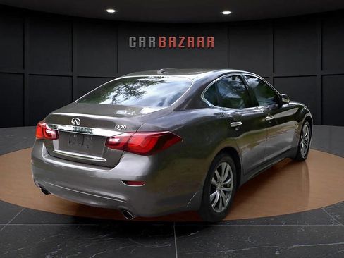 Used 2015 INFINITI Q70 3.7 image 5