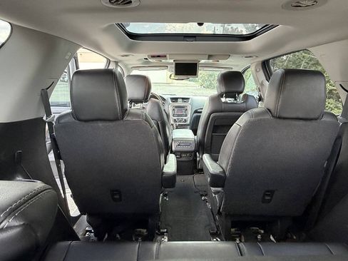 Used 2013 GMC Acadia Denali FWD image 16