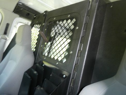 Used 2013 Ford E-250 and Econoline 250 image 22