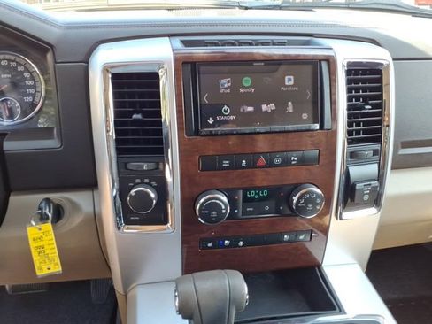 Used 2011 RAM 1500 Laramie AWD/4WD image 15