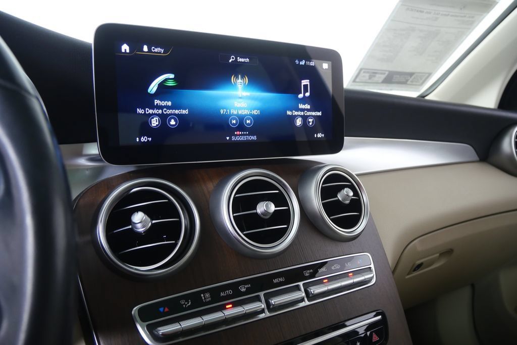 Used 2021 Mercedes-Benz GLC 300 4MATIC image 22