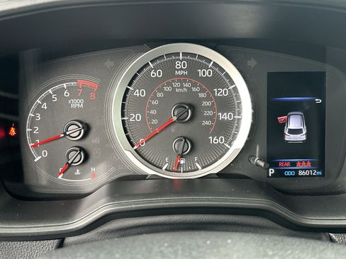 Used 2022 Toyota Corolla Cross LE image 26