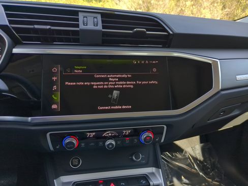 Certified 2025 Audi Q3 2.0T Premium Plus w/ Premium Plus Package image 24