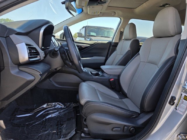 Used 2021 Subaru Outback Limited AWD/4WD image 14