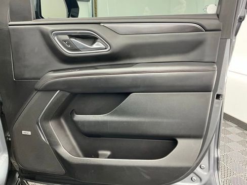 Used 2021 Chevrolet Suburban RST image 17