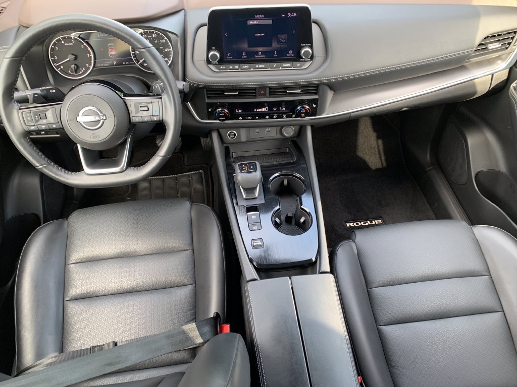 Used 2023 Nissan Rogue SV w/ SV Premium B Package FWD image 15