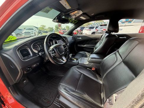Used 2018 Dodge Charger GT AWD/4WD image 9