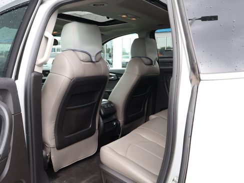 Used 2011 Chevrolet Traverse LT w/ LPO, 'HIT The Road' Package FWD image 32