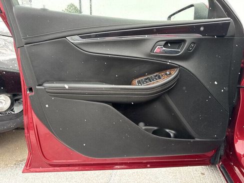 Used 2015 Chevrolet Impala LT w/ Convenience Package FWD image 15