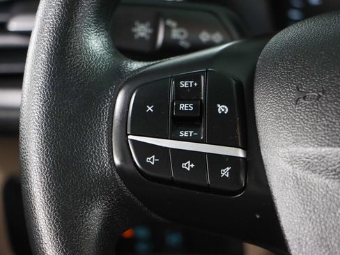 Used 2021 Ford Escape SE image 13