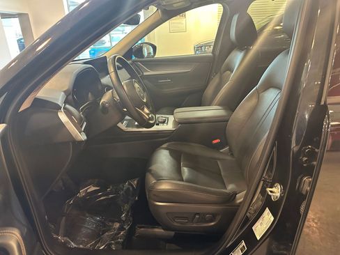 Used 2025 MAZDA CX-90 3.3 Turbo w/ Preferred Package image 27