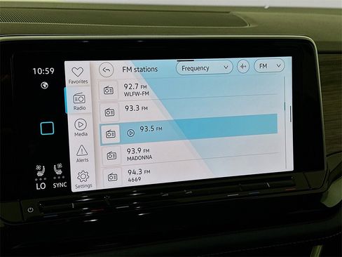 New 2026 Volkswagen Atlas SEL Premium R-Line image 13