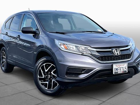 Used 2016 Honda CR-V SE image 2