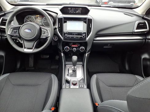 Certified 2023 Subaru Forester Premium image 17