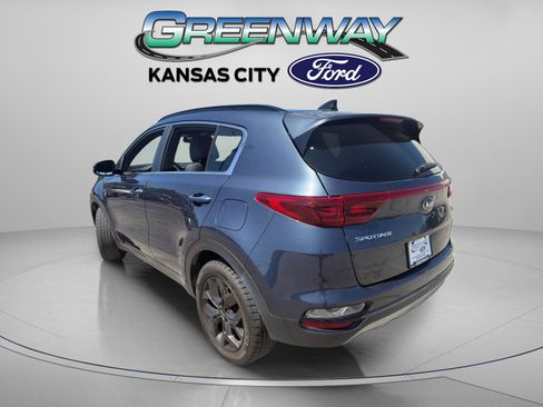 Used 2020 Kia Sportage S w/ S Sunroof Package AWD/4WD image 6