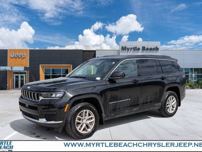 Certified 2025 Jeep Grand Cherokee L Laredo w/ Luxury Tech Group I