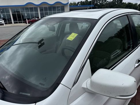Used 2014 Honda Accord EX image 25