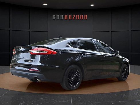 Used 2020 Ford Fusion SEL image 5