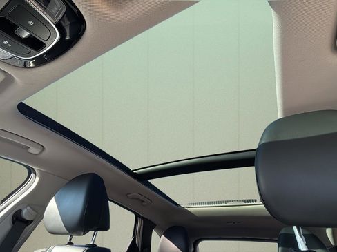 Certified 2024 Hyundai Tucson Limited image 37