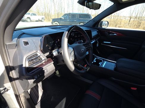 New 2026 Chevrolet Traverse RS image 14