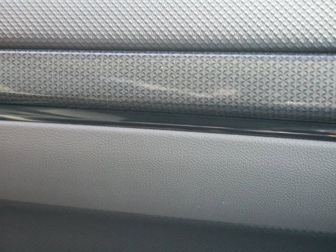 Used 2023 Chevrolet Silverado 1500 ZR2 w/ Technology Package image 36