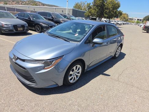 Used 2023 Toyota Corolla LE w/ Carpet Mat Package (TMS) FWD image 1