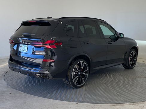 New 2026 BMW X5 M60i w/ Executive Package image 9