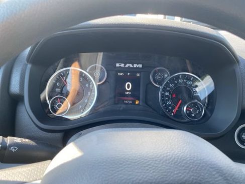 New 2024 RAM 3500 Tradesman w/ Chrome Appearance Group AWD/4WD image 13