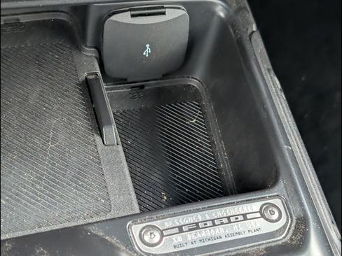 Used 2025 Ford Bronco Outer Banks AWD/4WD image 15