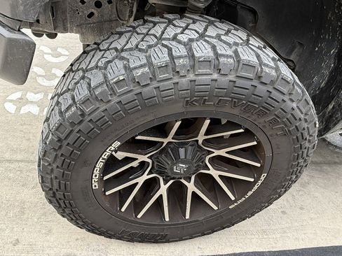Used 2019 Ford F150 Raptor w/ Equipment Group 802A Luxury AWD/4WD image 14