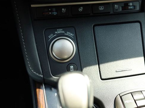 Used 2016 Lexus ES 350 image 25