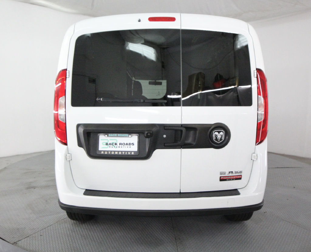 Used 2022 RAM ProMaster City Tradesman w/ Window Group 04 FWD image 8