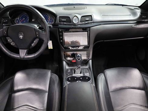 Used 2016 Maserati GranTurismo Convertible image 22