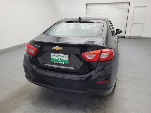Used 2018 Chevrolet Cruze LS image 7