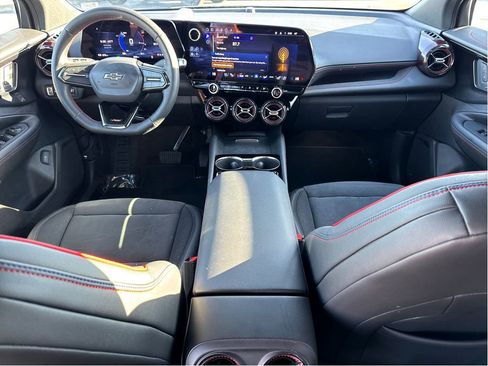 Used 2024 Chevrolet Blazer EV RS image 13