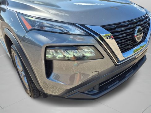 Used 2021 Nissan Rogue S FWD image 34