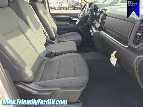 Used 2026 GMC Sierra 2500 SLE w/ SLE Value Package; AWD/4WD image 19