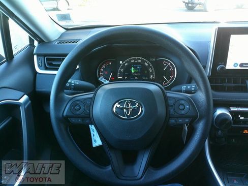 New 2025 Toyota RAV4 LE image 9