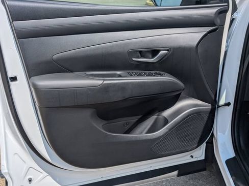 New 2026 Hyundai Tucson SEL FWD image 10