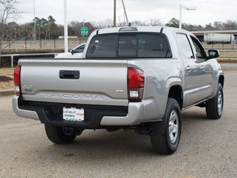 Used 2023 Toyota Tacoma SR image 17