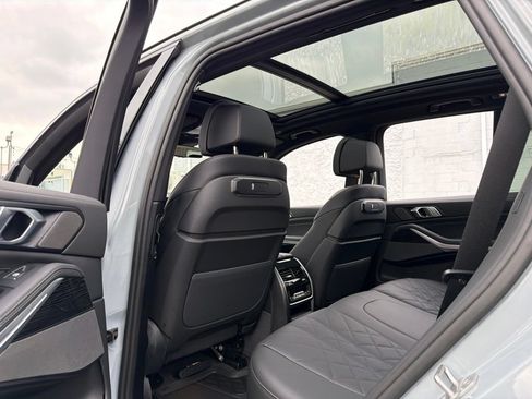 Used 2026 BMW X5 xDrive40i w/ M Sport Package AWD/4WD image 28