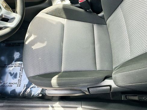 Certified 2022 Kia Soul LX w/ Technology Package FWD image 18