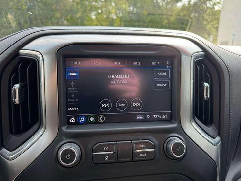 Used 2022 Chevrolet Silverado 1500 RST AWD/4WD image 29