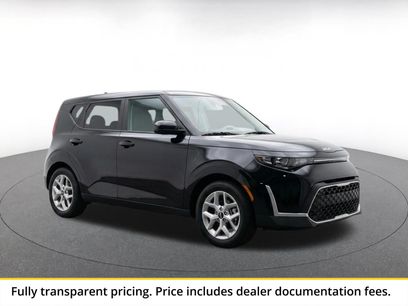 Used 2025 Kia Soul LX w/ LX Technology Package