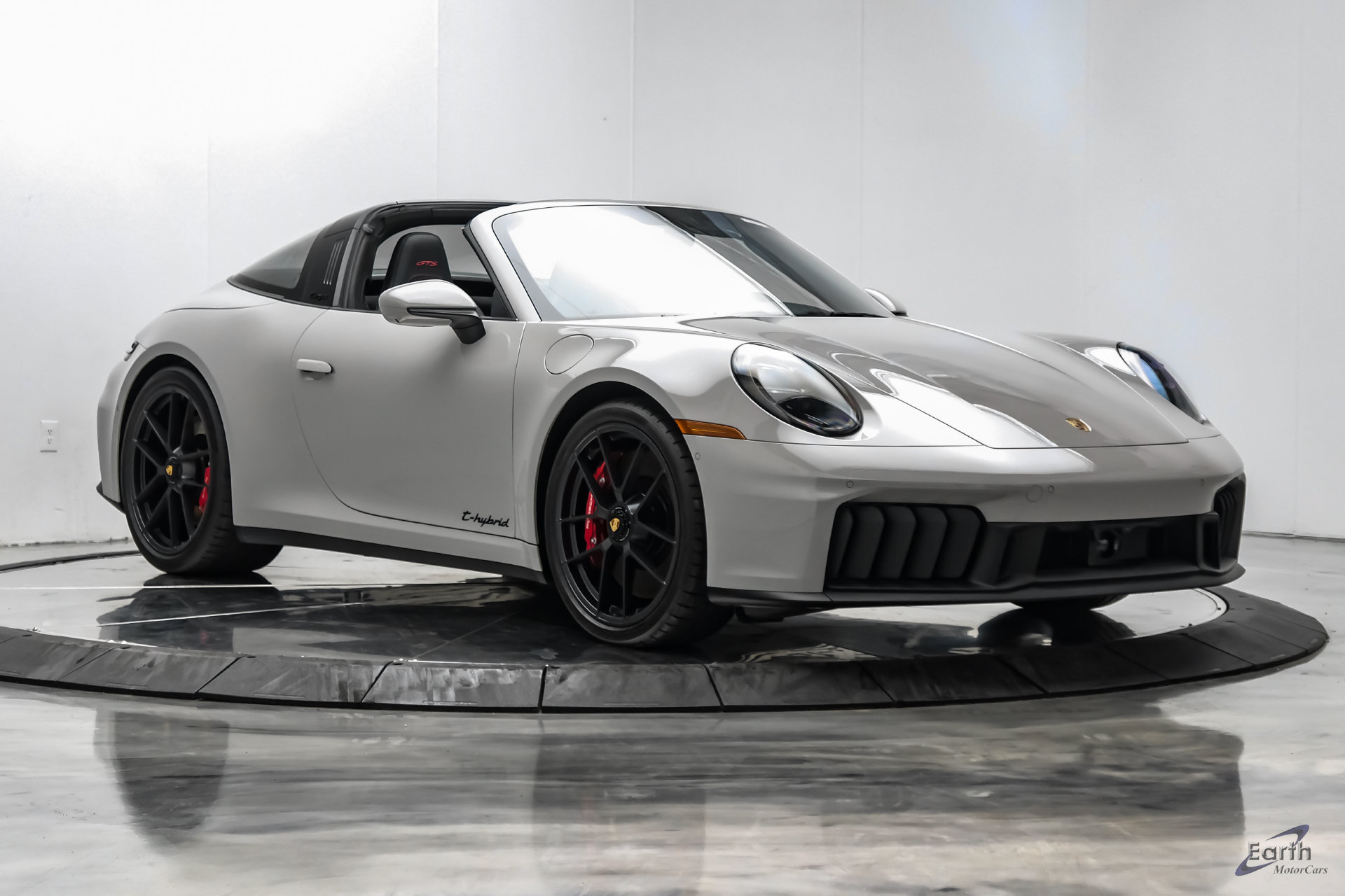 Used 2025 Porsche 911 Targa 4 GTS AWD/4WD image 30