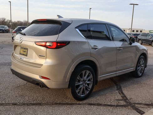 Used 2024 MAZDA CX-5 AWD 2.5 S w/ Premium Package image 4