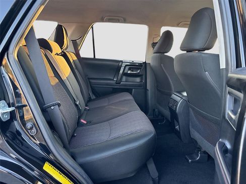 Used 2022 Toyota 4Runner TRD Off-Road image 27