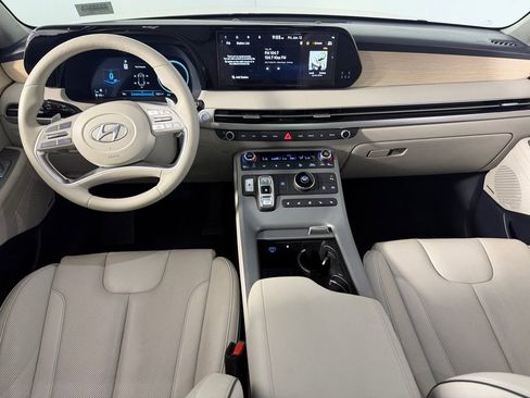 Used 2023 Hyundai Palisade Limited w/ Cargo Package FWD image 13