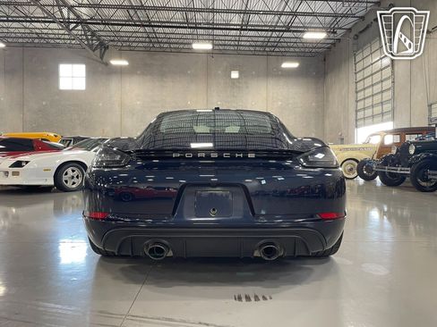 Used 2021 Porsche 718 Cayman GT4 image 20