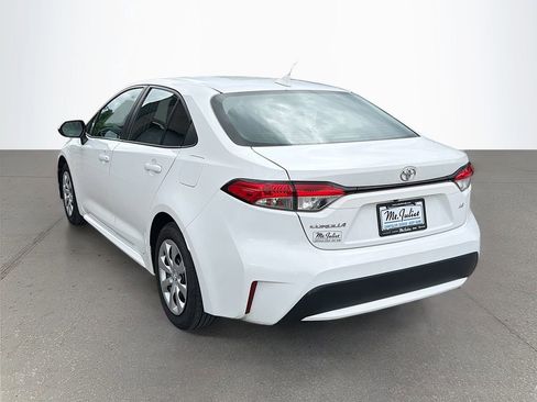 Used 2020 Toyota Corolla LE FWD image 6